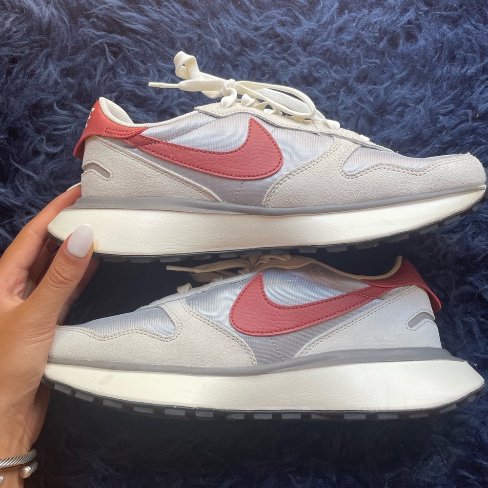 Nike Phoenix Waffle